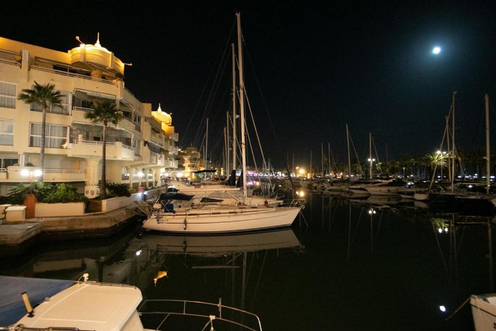 The Perfect Holiday Location Benalmádena Exteriér fotografie